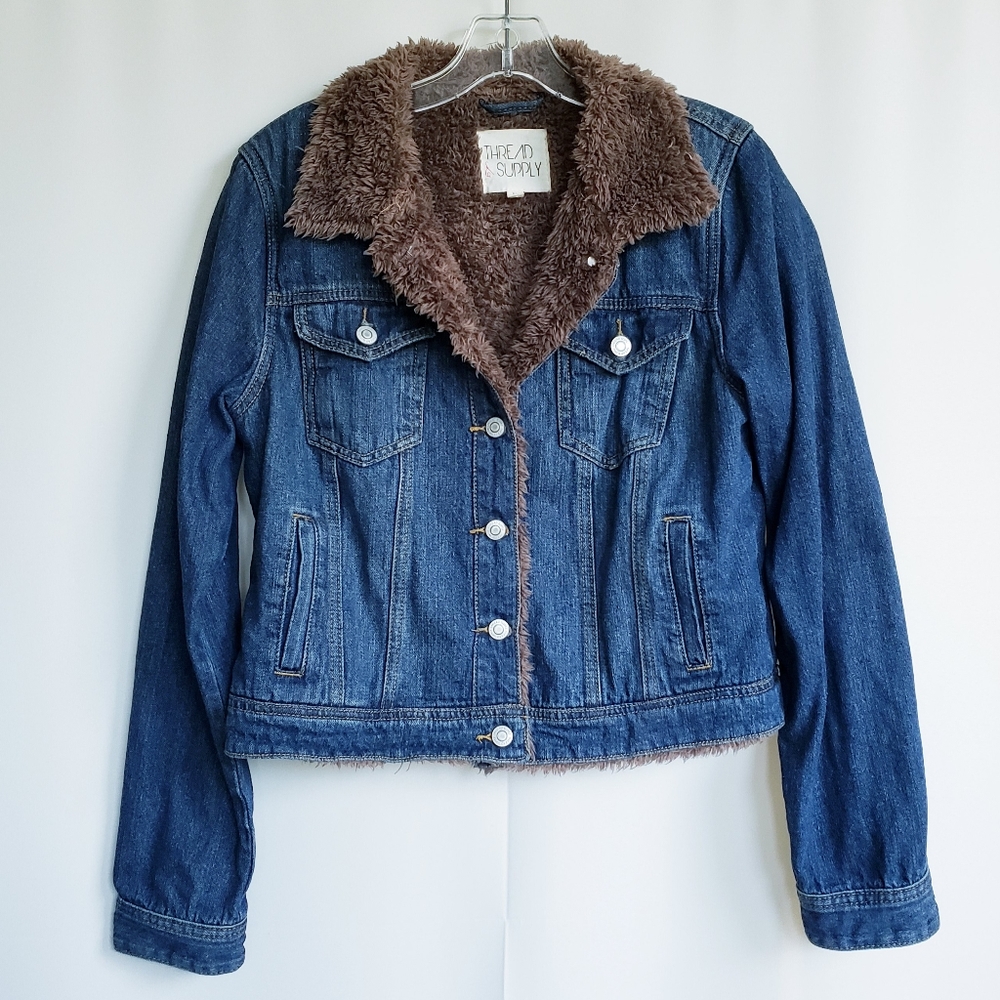 🚫FINAL PRICE 🚫Thread & Supply short blue denim jacket brown faux fur *XL